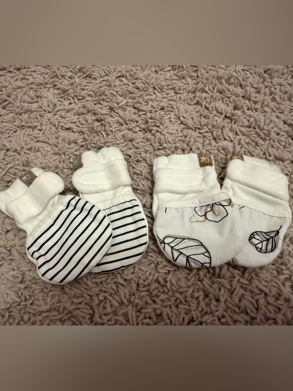 Stay on Baby Mittens by GoumiKids